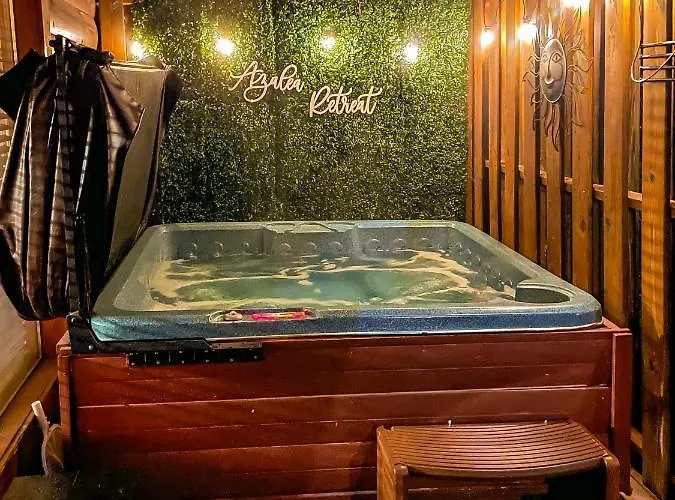 *Family Friendly Cabin Near Dollywood!